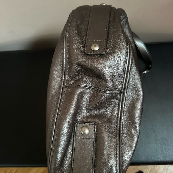 Coach Metallic gold bag - Picture 3 of 5